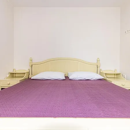 Апартаменты Deluxe *